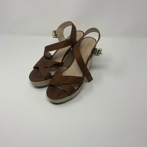 Women’s brown sandals /wedges